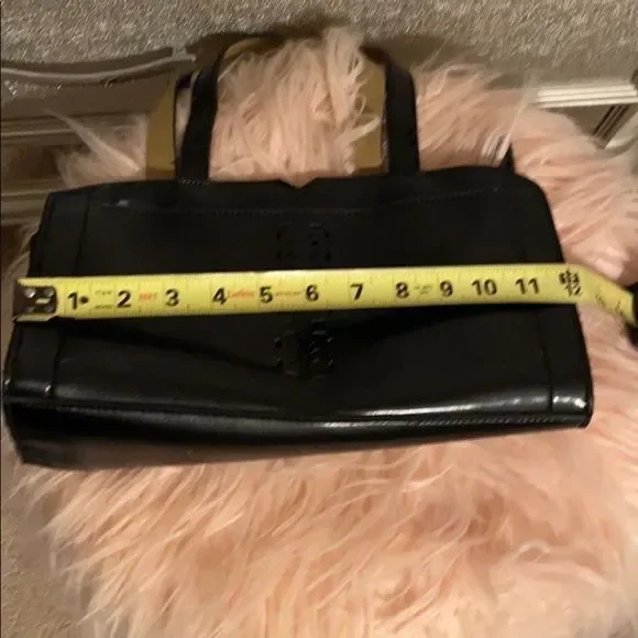 MONDANI NY PURSE💄💄  - Picture 8 of 8